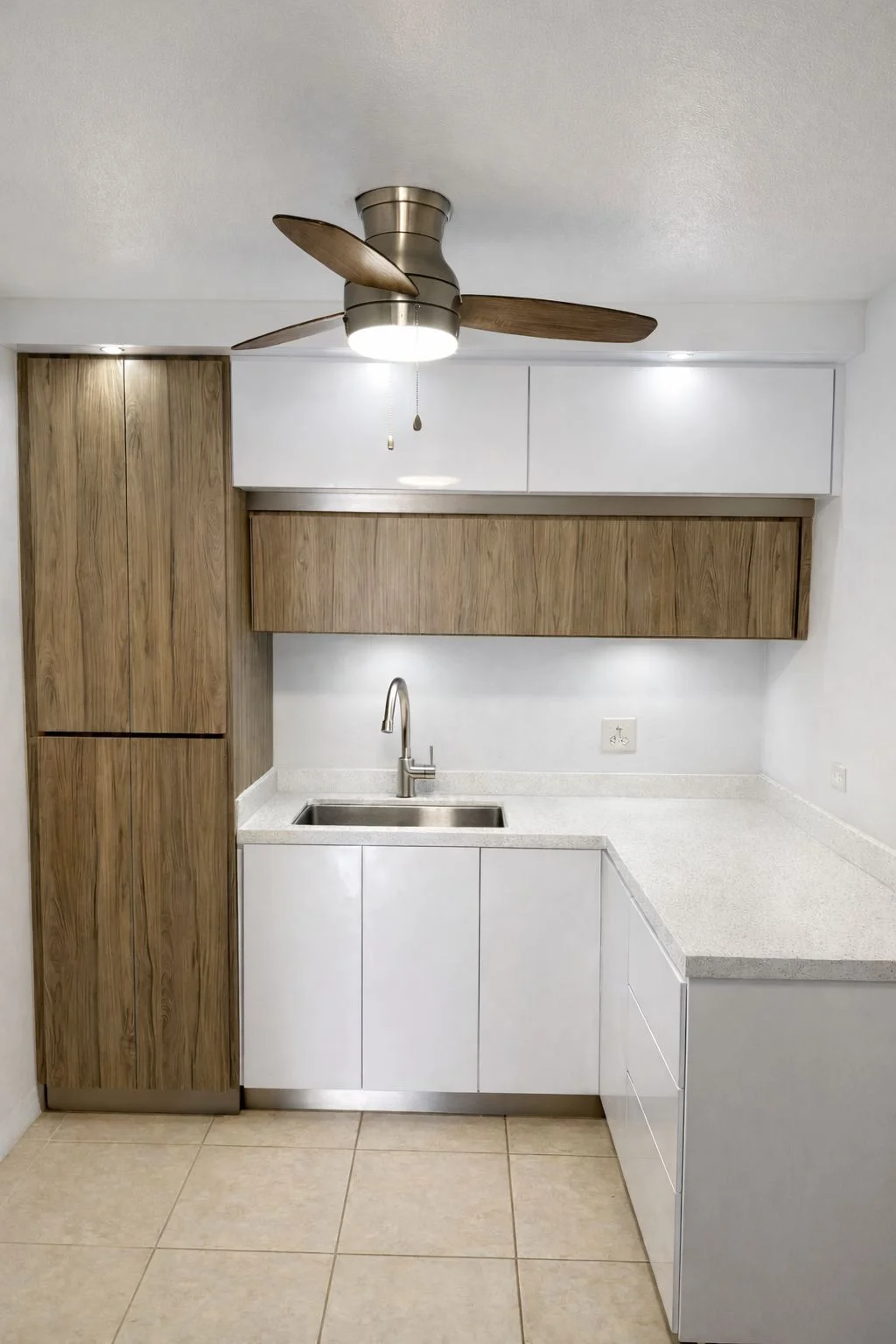 Instalación profesional de cocina PVC